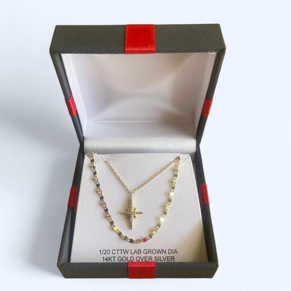 Gold plated star pendant necklace